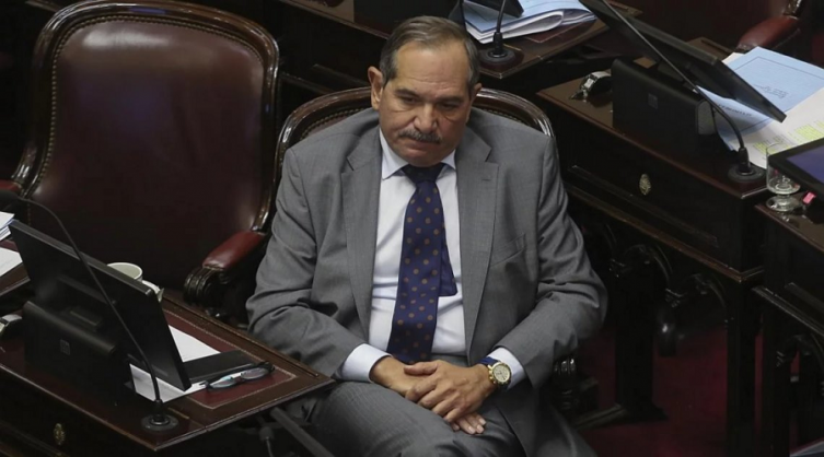 Alperovich negó la acusación en su contra y dijo ponerse a disposición de la justicia