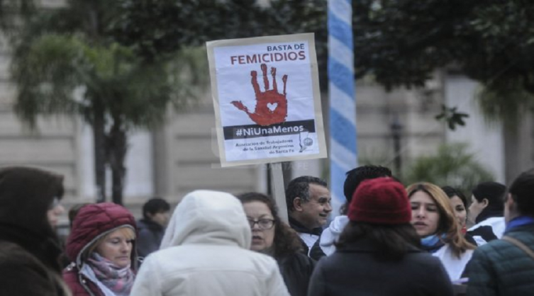 97 mujeres fueron víctimas de femicidio en Santa Fe 