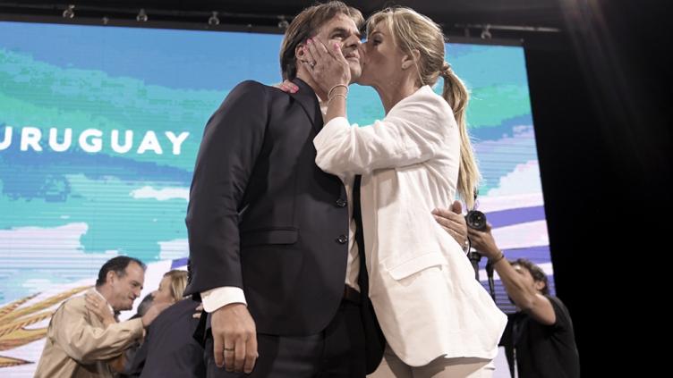 Solo 28.666 votos separan a Lacalle y Martínez con el 100% del escrutinio terminado