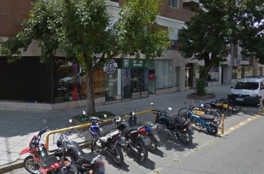 Cuál es el estado de salud del comerciante apuñalado
