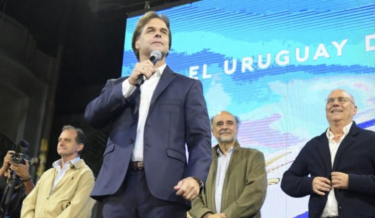 Uruguay: el escrutinio definitivo consagró a Luis Lacalle Pou como nuevo Presidente