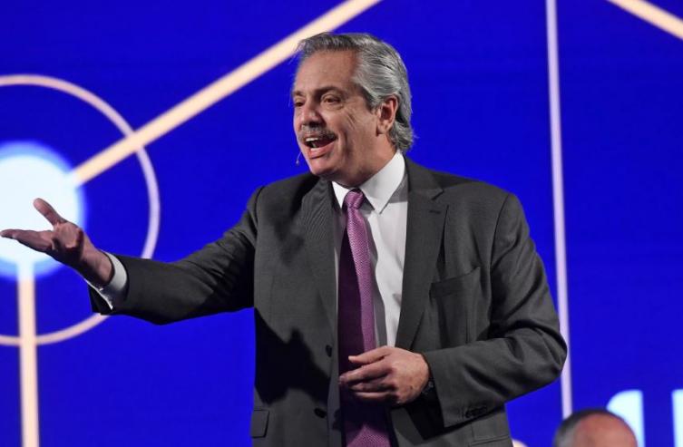 Fernández, a empresarios: 
