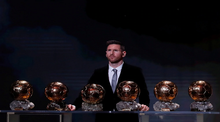 Lionel Messi ganó su sexto Balón de Oro y superó a Cristiano Ronaldo