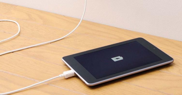 4 consejos para evitar que se rompa el cable del celular