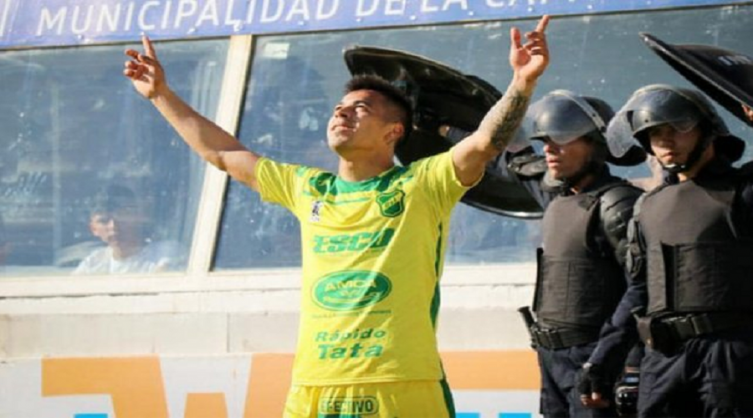 Nicolás Fernández se dirigió a Unión en redes sociales