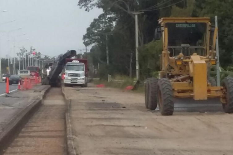 Paralizan las obras y despiden a 70 trabajadores