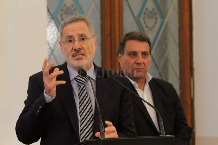 El ministro Saín anunció las primeras medidas