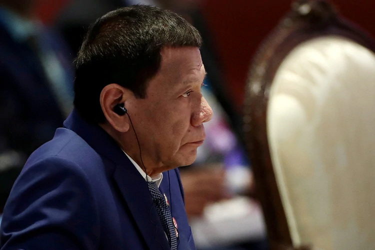 Filipinas: el Gobierno propuso “armar” a las mujeres contra la violencia de género