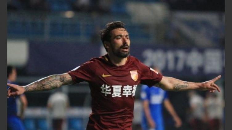 Pocho Lavezzi anunció su retiro y no cumplirá su sueño de jugar en Central