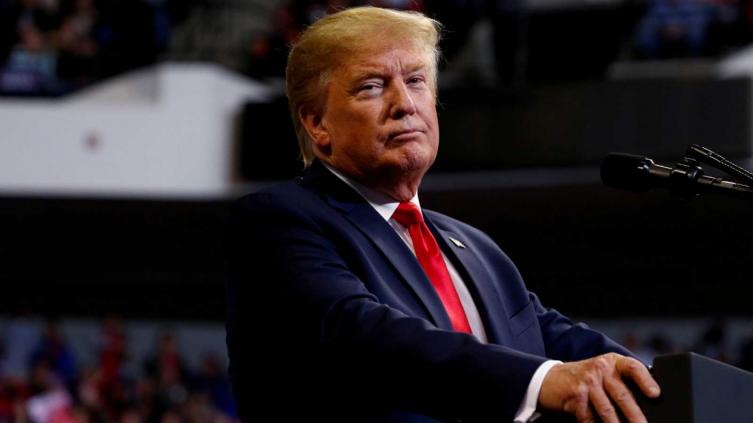 Trump dice que el juicio político en su contra es 