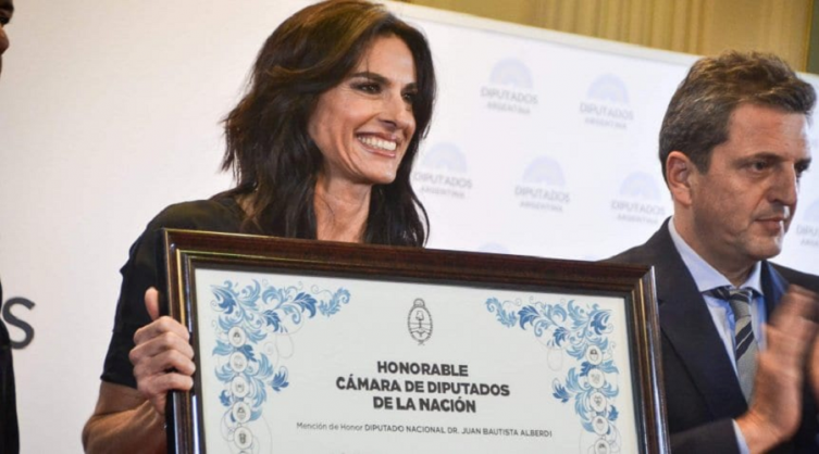 Gabriela Sabatini fue distinguida por Diputados con una mención de honor