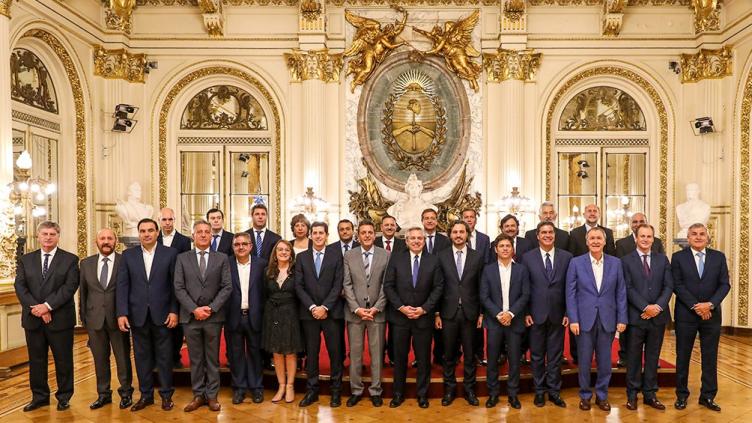 El gobierno nacional y las provincias firmaron una modificación al Pacto Fiscal