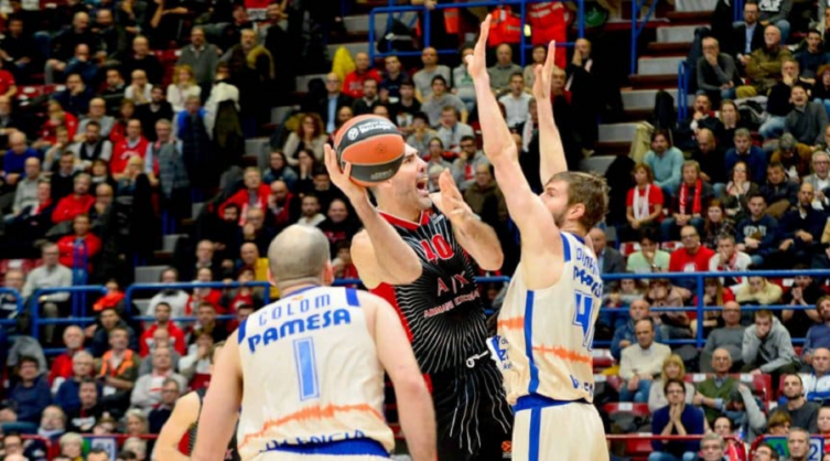 Scola hizo su aporte en el triunfo de Olimpia Milano
