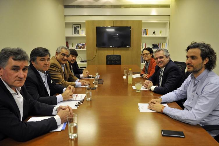 Pelea por la retenciones: Alberto recibe a la Mesa de Enlace