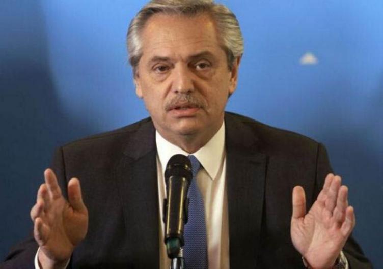 Alberto Fernández: 