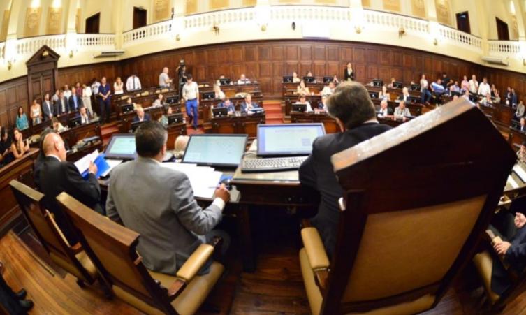 La Legislatura de Mendoza aprobó la derogación de la nueva ley de minería