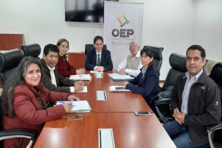 Bolivia: el nuevo presidente será elegido el 3 de mayo