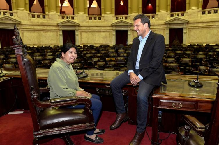 Margarita Barrientos se suma a la Mesa contra el Hambre