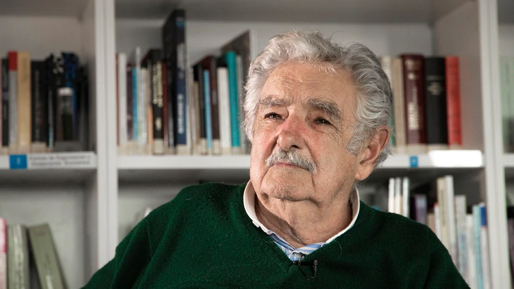 Mujica: 
