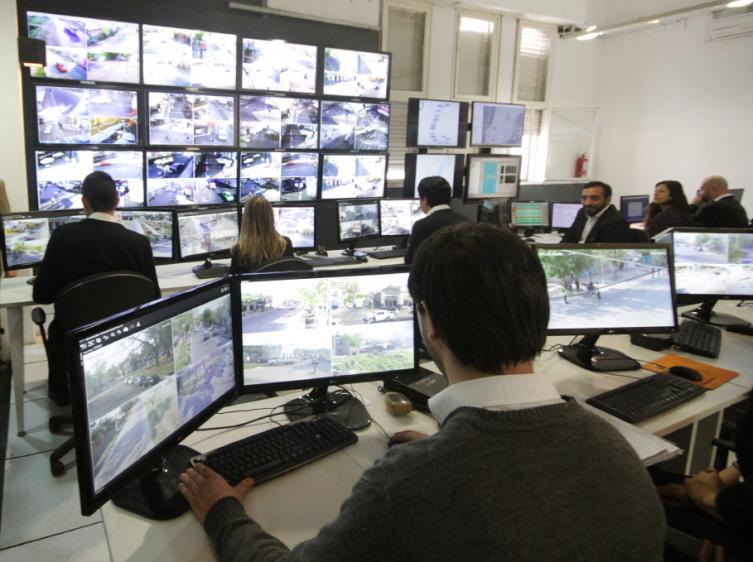 El Municipio no cederá a la Provincia su Centro de Monitoreo