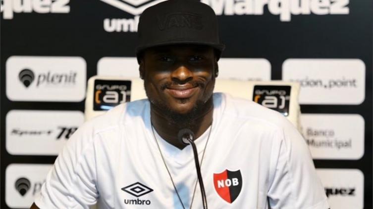 Leal tiene una oferta de Arabia Saudita pero tiene ganas de quedarse en Newell ´s