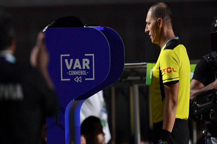 El primer partido en el que se aplicará el VAR en el fútbol argentino