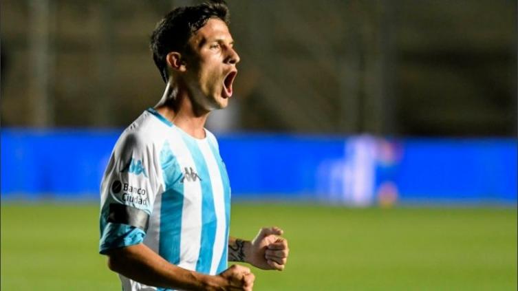 Newell ´s confirmó la venta de un porcentaje del pase de Héctor Fertoli
