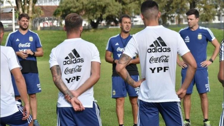 La selección Sub 23 enfrenta al eliminado Ecuador 