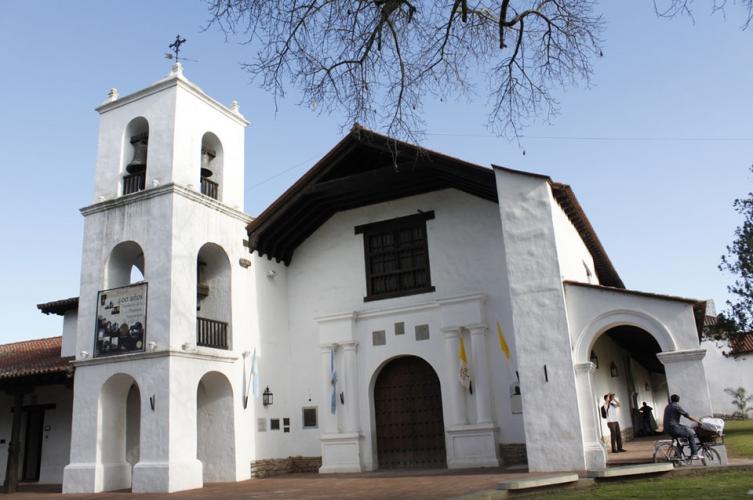 Dengue: un sacerdote del convento de San Francisco está aislado