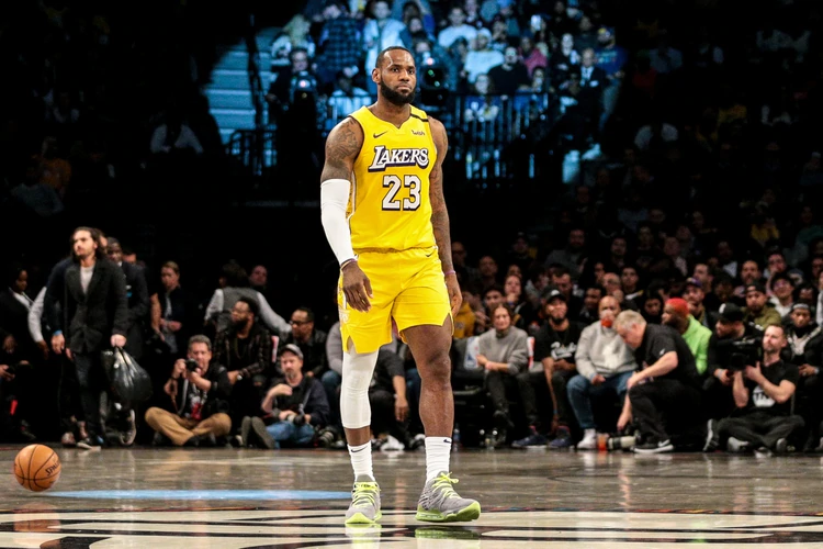 Los Lakers recibirán a Portland en un partido cargado de emociones por la muerte de Kobe