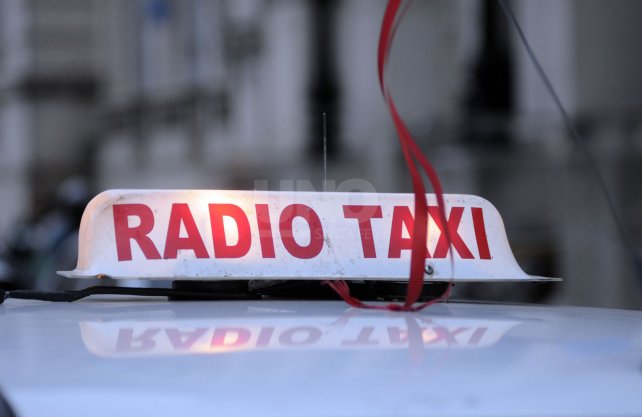 Intentaron asaltar a un taxista con un arma de juguete