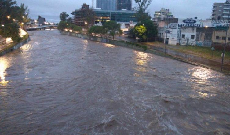 Temporal en Córdoba: Decenas de evacuados