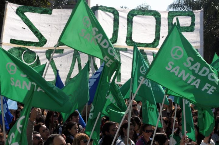 El Gobierno Provincial convocó a los gremios