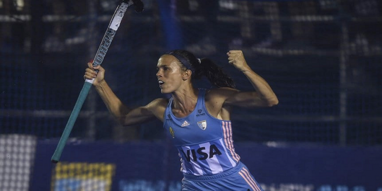 Hockey: Carla Rebecchi, segunda mejor jugadora internacional del año
