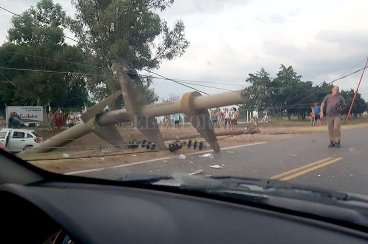 Un accidente en la Ruta 1 afectó el servicio de energía eléctrica