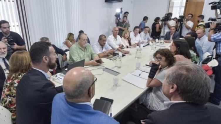 “La postura de UDA es continuar con la cláusula gatillo”