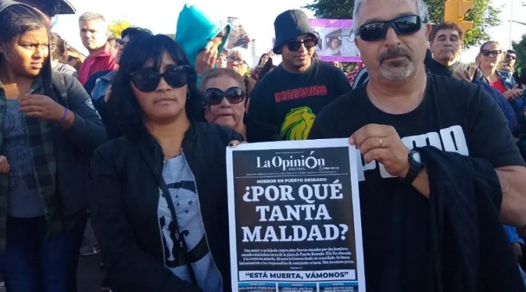 Multitudinaria marcha en Puerto Deseado tras el ataque a una mujer y el asesinato de su hijito