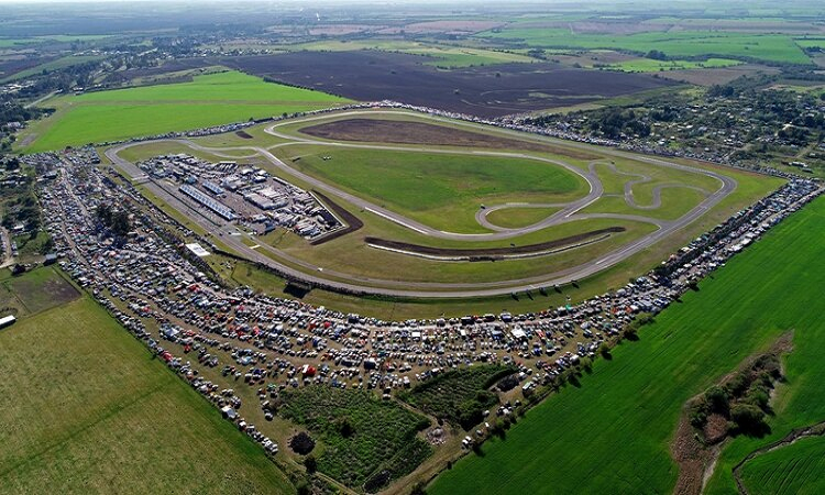 TC: cuánto cuesta una carrera de  y el negocio que genera a su alrededor