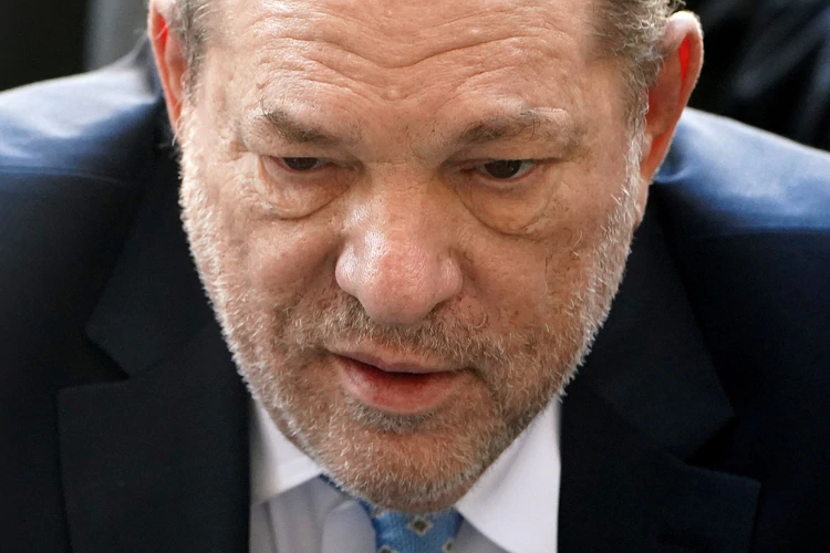 Harvey Weinstein fue declarado culpable de abuso sexual y violación: quedó detenido