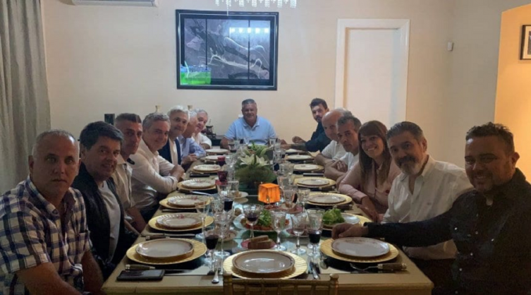 Reunión clave para definir si continúa la Superliga