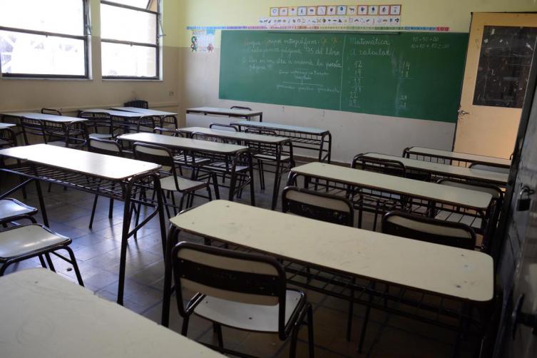 Santa Fe es una de las seis provincias del país donde no inician las clases