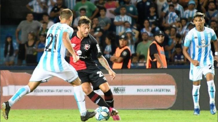 Quién reemplazará al lesionado Pablo Pérez en Newell's ante Godoy Cruz