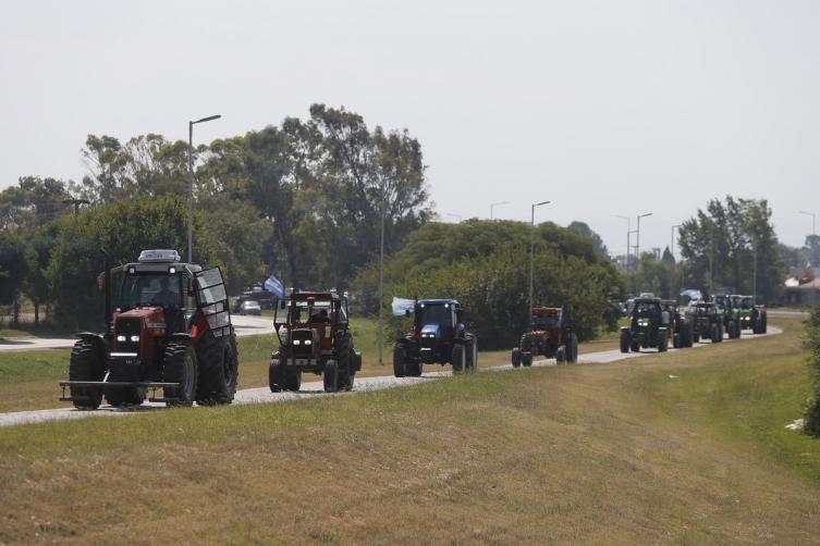 Arrancó el paro del campo contra el aumento de las retenciones a la soja
