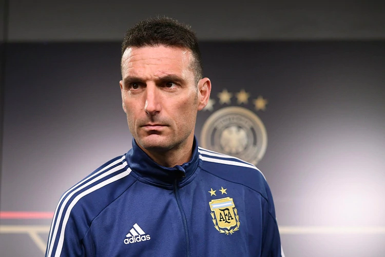 Lionel Scaloni: “Lo más recomendable es suspender las Eliminatorias”