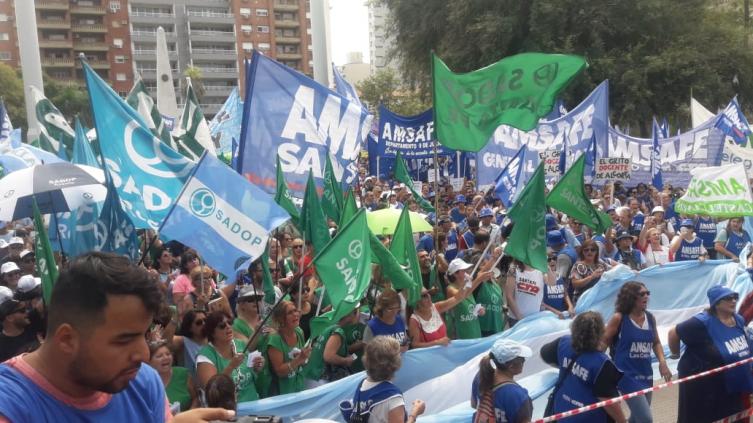 AMSAFE y SADOP marchan en la ciudad