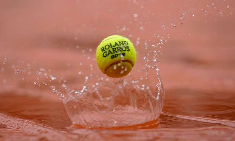 Roland Garros anunció la postergación del Grand Slam que se juega en París