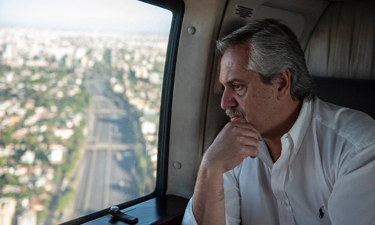 Fernández se reunirá hoy con especialistas del comité de crisis antes de anunciar cómo sigue la cuarentena