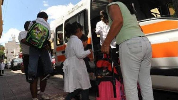 Transportistas escolares: 