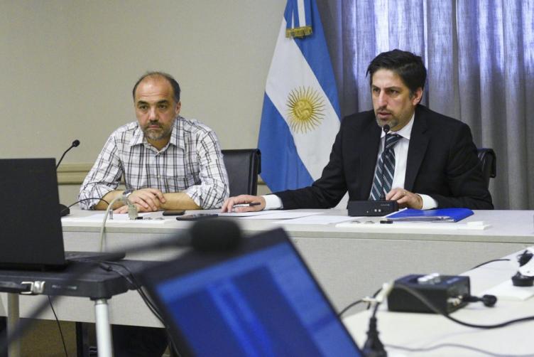 Los colegios privados no despedirán personal y congelarán aranceles