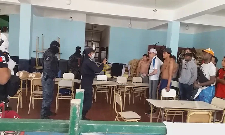 El relato de los 15 barras colombianos que estaban en el micro que llegó desde Jujuy